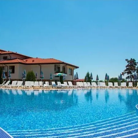 Gardenia Hills Апартхотел