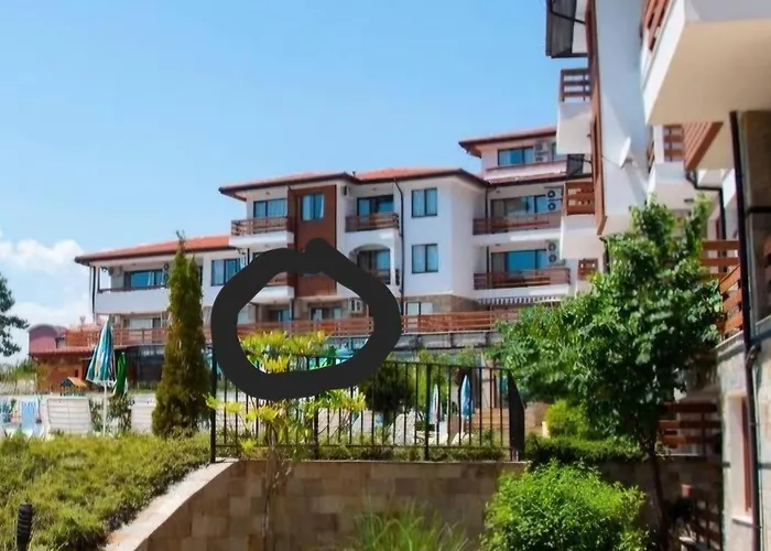 Aparthotel Gardenia Hills *